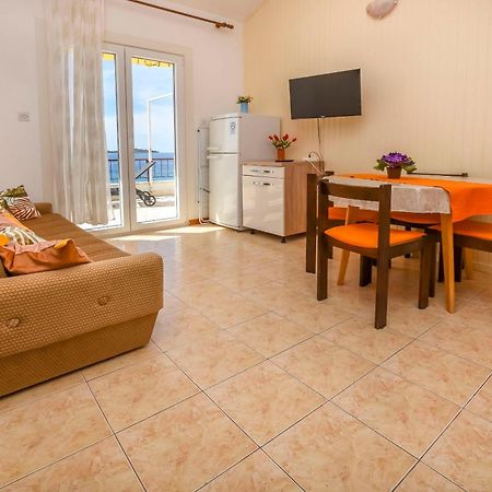 Apartments Zivana Rogoznica  Zewnętrze zdjęcie
